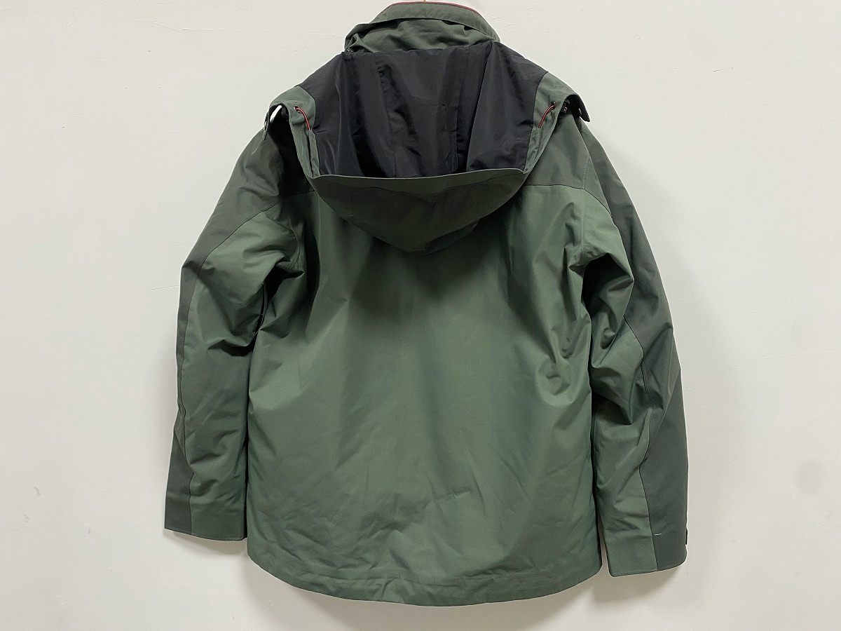 可拆卸冲锋衣定制